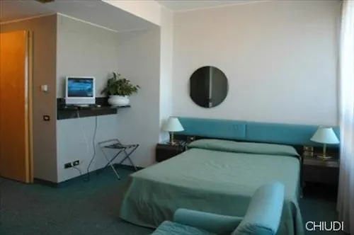 Cristal Hotel Lecce