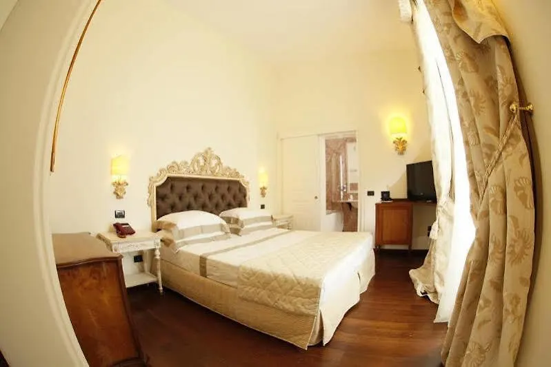 Cristal Hotel Lecce