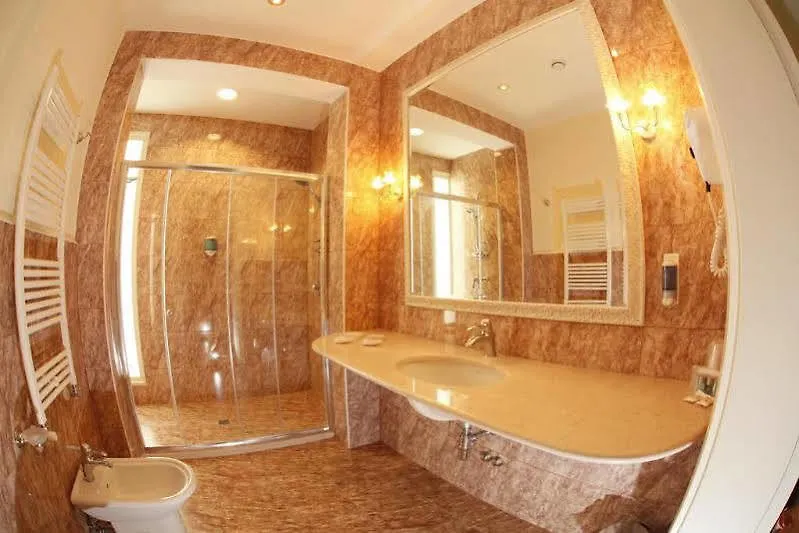 Cristal Hotel Lecce 4*,  Italy