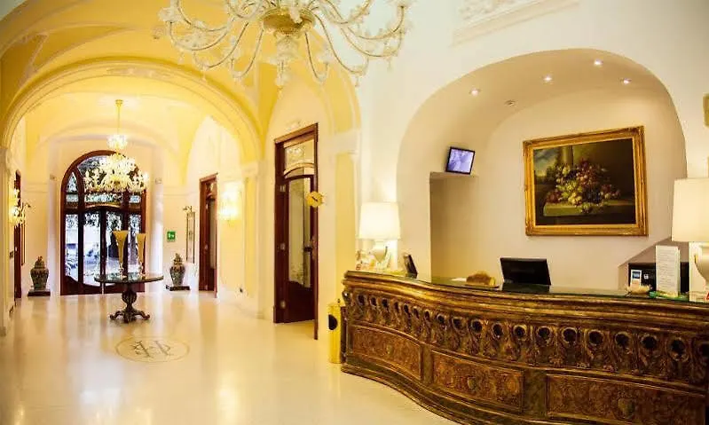 ****  Cristal Hotel Lecce Italy